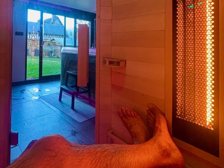 💆‍♀️Relaxez vous en profitant aussi de notre espace détente, Jacuzzi et Sauna.