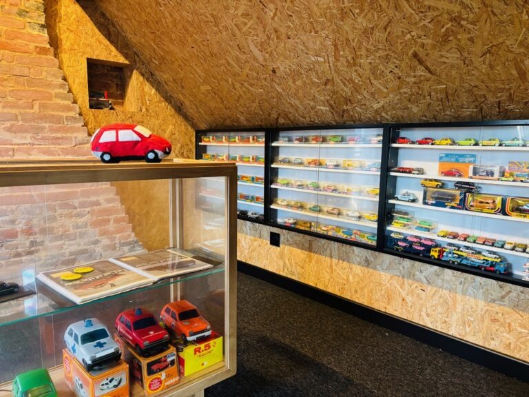 Musée miniature de la Renault 5